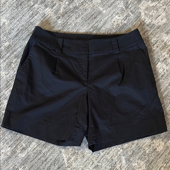 St. John SoCa Black cotton blend Shorts Tailored Elegance - size 6 - Picture 1 of 6